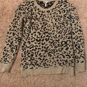 Leopard Sweater Size S
